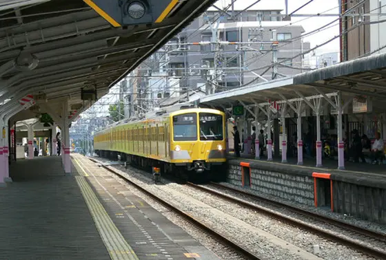 電車の入線風景
