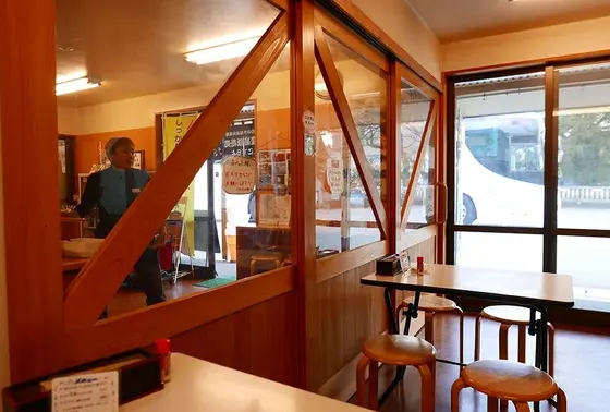 セミセルフのお店