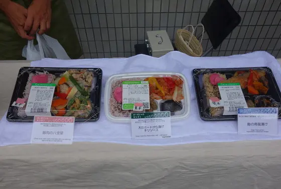 平日11:30〜12:30に出店。お早めに！