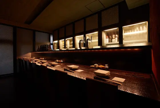 カウンターが好き。