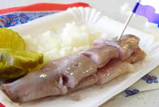 オランダ名物「ハーリング」