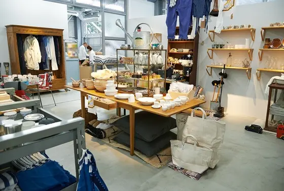 ファッション、雑貨屋の販売