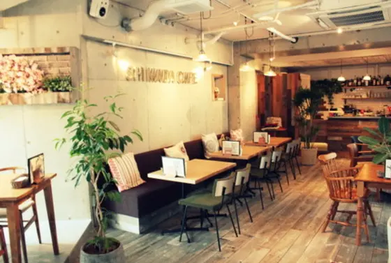 ヨーロッパの住宅をイメージした自然と肩の力が抜けるインテリア