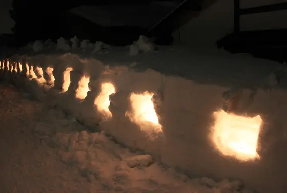 雪洞で道案内
