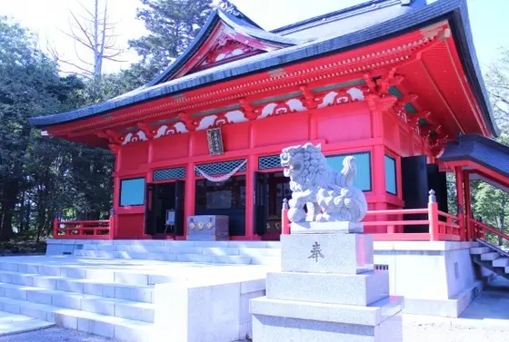 荘厳な雰囲気が漂う本堂