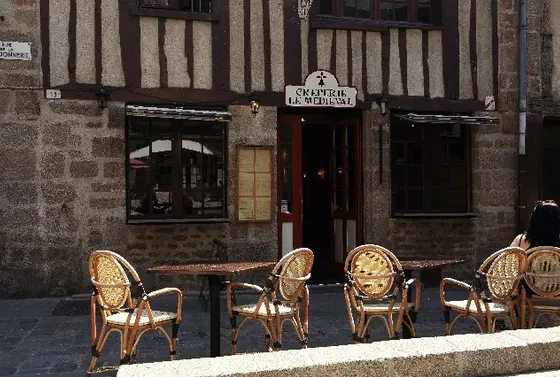 人気のカフェやレストランも多く、おしゃれなデートスポットとしても注目です!