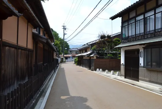梁瀬の町並み