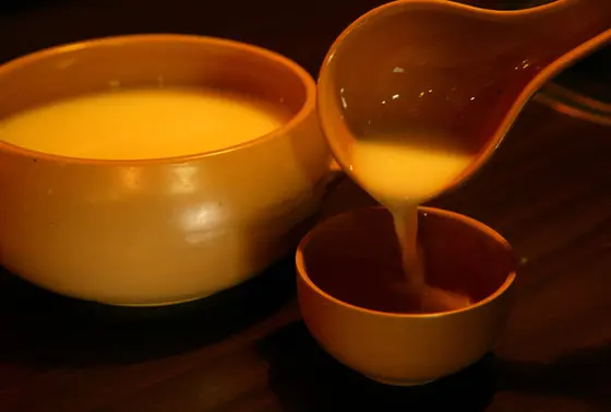 壺マッコリ･･･何壺、飲む？