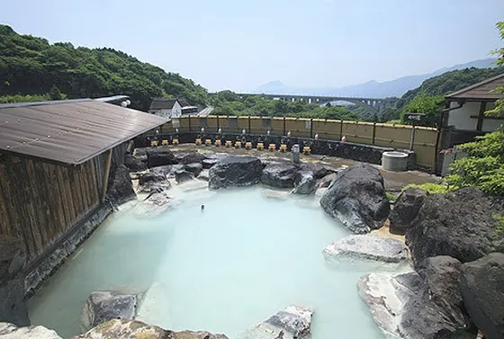 別府でも高台に位置する温泉