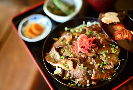 あか牛丼
