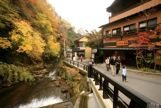 温泉街の風景