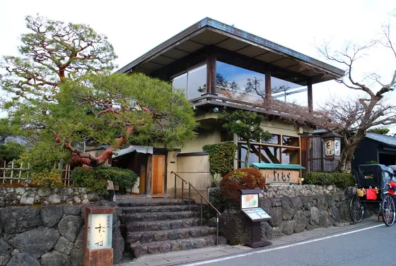 老舗だけど入りやすい