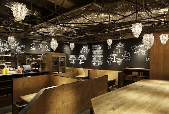 こぎれいな店内