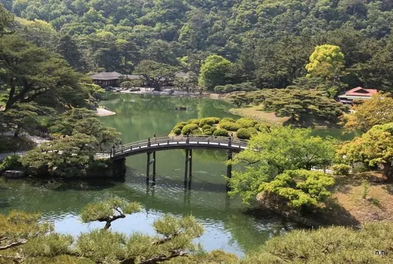 飛来峰