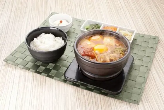 ランチセットが特にお得！