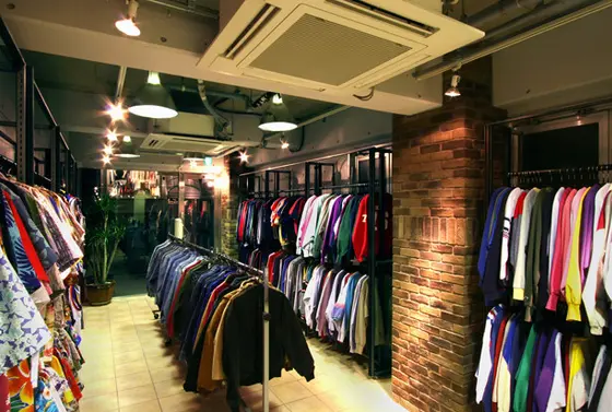 店内