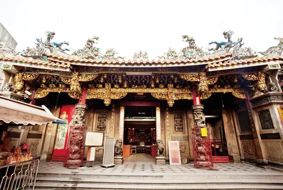 立派な廟
