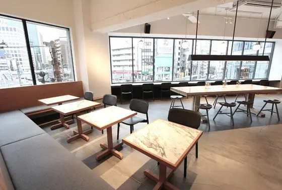 店内２階席