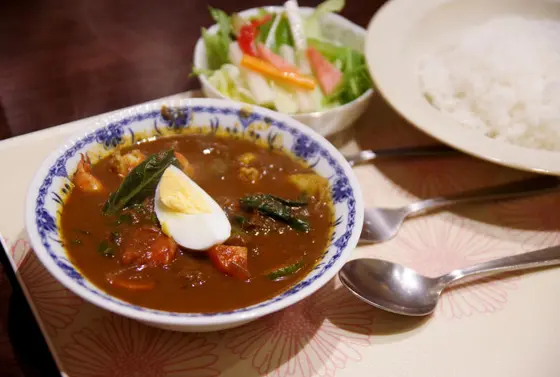 チキンと季節の野菜カレー