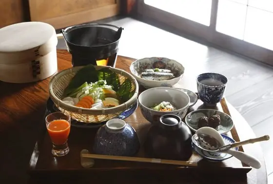 朝食