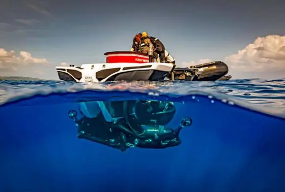 搭載潜水艦