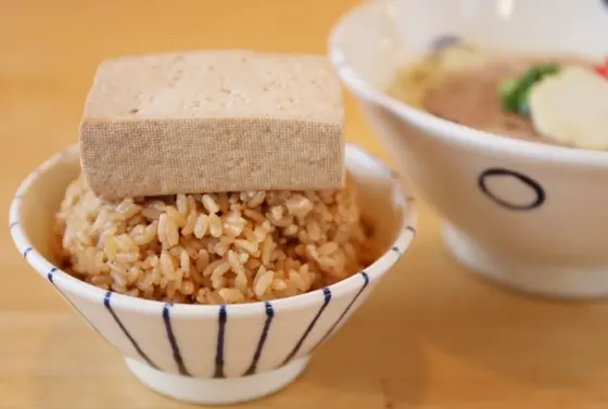 名物！？島豆腐丸々乗っけちゃいました✨