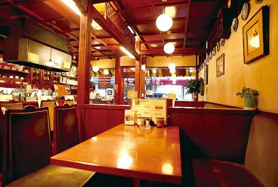 落ち着きのある店内