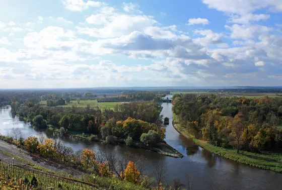 レストランからは、ブルタバ川とエルベ川の合流地点が見られます。