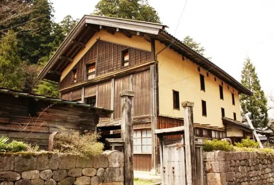 大庄屋「山岸家」