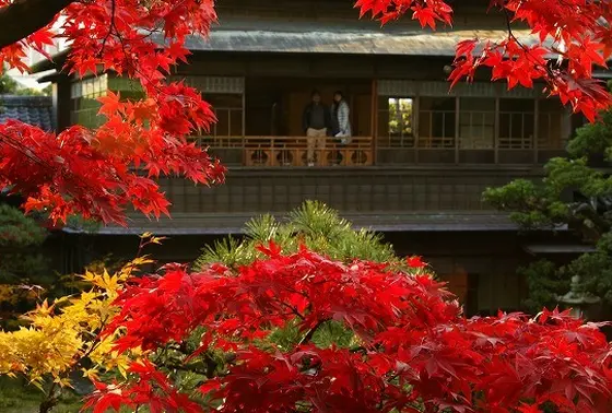 秋の齋藤家別邸