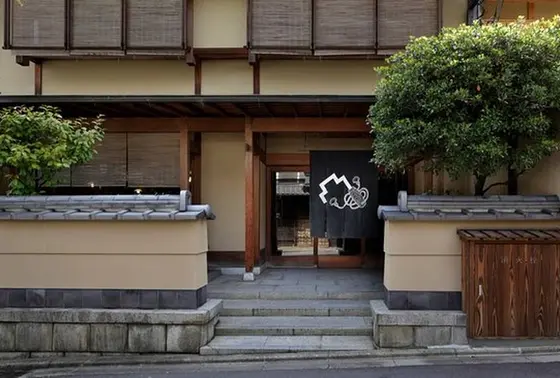 入り口