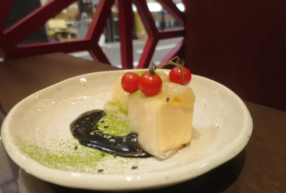 斬新なのに美味しすぎるデザートもお忘れなく！