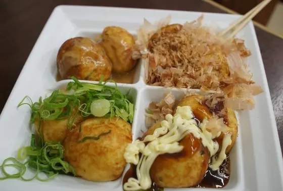 4つの味が楽しめるセット。