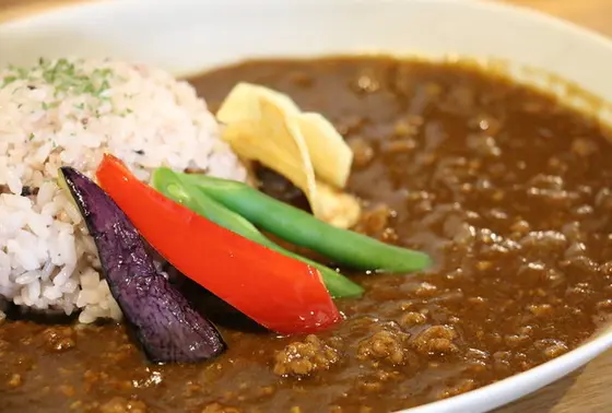 カフェスペースとしてゆったりランチ