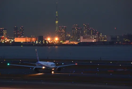 第２ターミナル展望デッキからの夜景