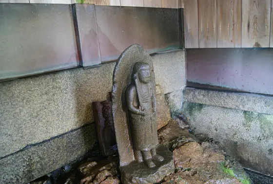 水掛け不動さん