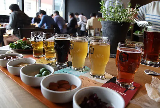 ブリュワリーでビールの飲み比べ！