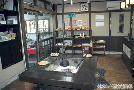 店内にあるいろりです！