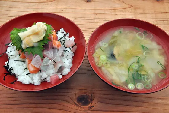 日替わり海鮮丼