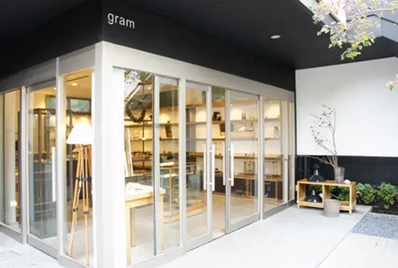 gram 手作りアクセブランド