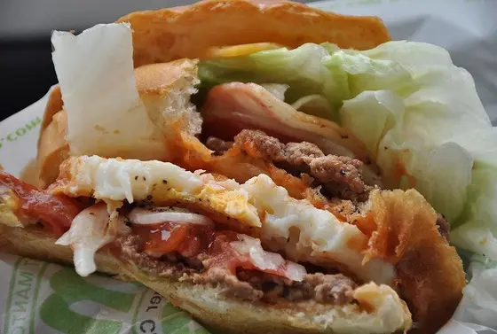 ダブルミサバーガー