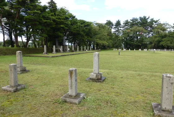 幸畑陸軍墓地