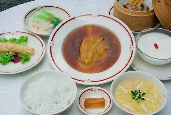 かなりお得特製フカヒレ煮込みセット