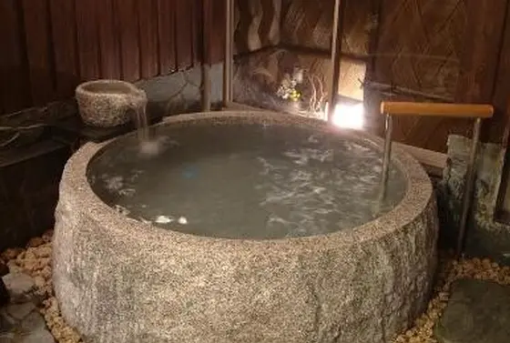 単純硫黄冷鉱泉はスベスベお肌に効果アリ！
