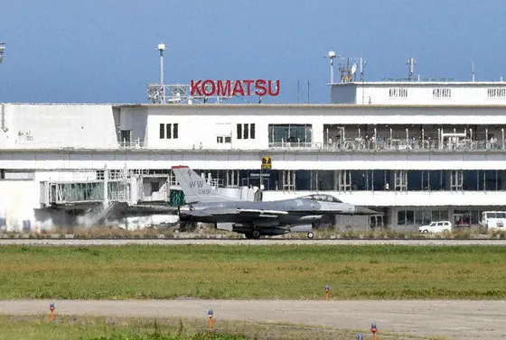 航空自衛隊小松基地もすぐそばに！