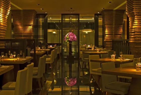 メトロポリタンホテル内