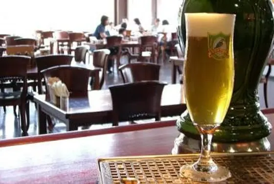 レストラン スワンレイク