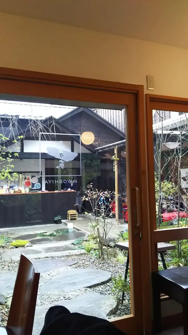 店内からの眺め
