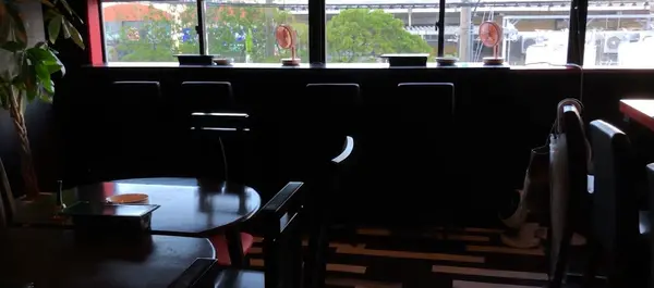 席も充実