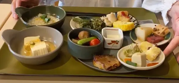 朝食ブッフェ